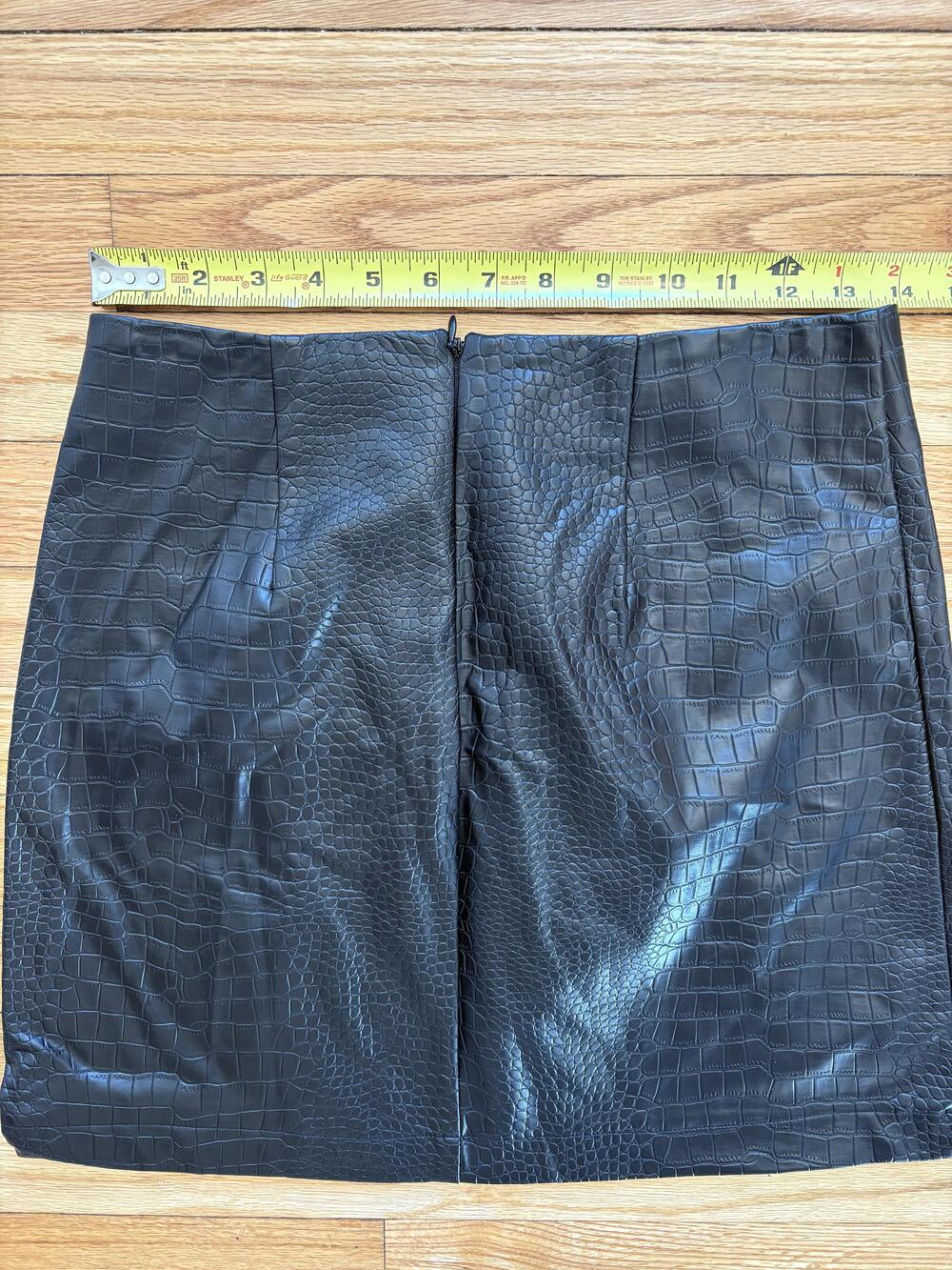 Alya Skirt Womens Medium Black Faux Leather Croc Embossed Pencil Mini - Picture 4 of 6